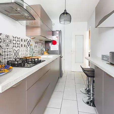 Apartmán Les Balcons De Battisti By Interhome